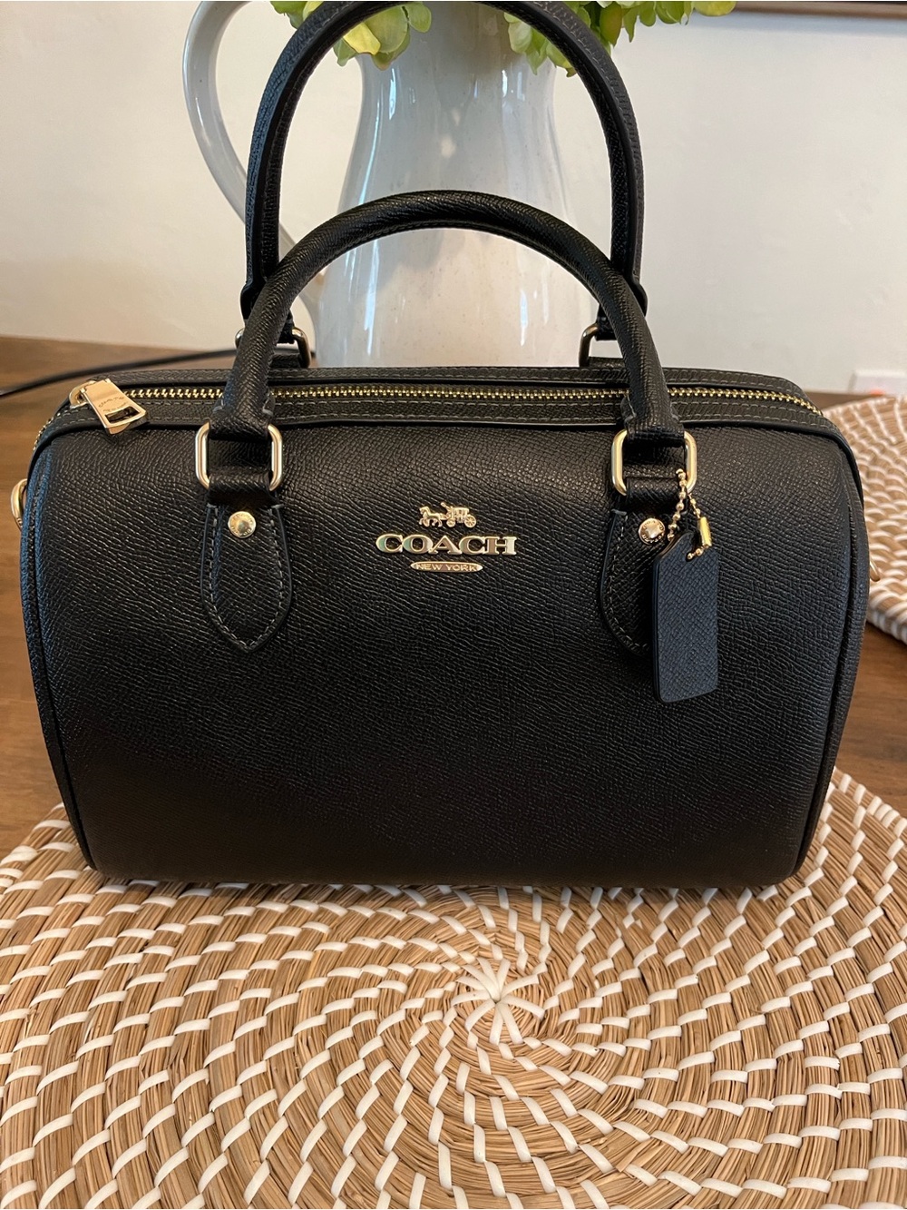 COACH Rowan medium Black Leather Dome Satchel with Gold Hardware - Picture 3 of 16